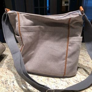 EUC thirty-one casual carryall purse